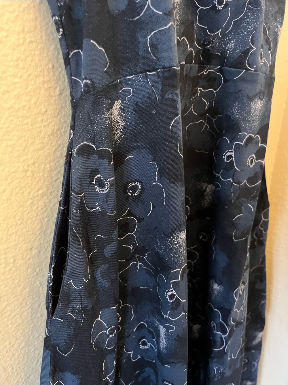 Pact Navy Blue solstice Floral Midi Dress size Large Short - Picture 6 of 10